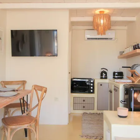 4twaves House - Beachfront In Agios Ioannis