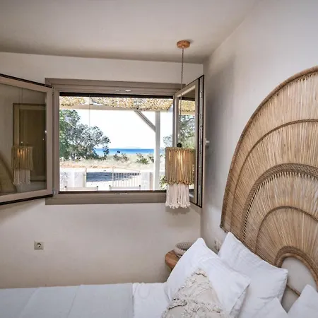 4twaves House - Beachfront In Agios Ioannis 別荘