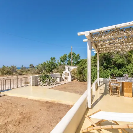 別荘 4twaves House - Beachfront In Agios Ioannis アギオス・イオアニス