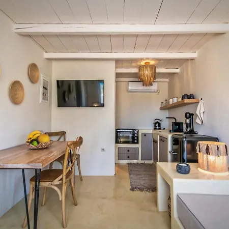 4twaves House - Beachfront In Agios Ioannis